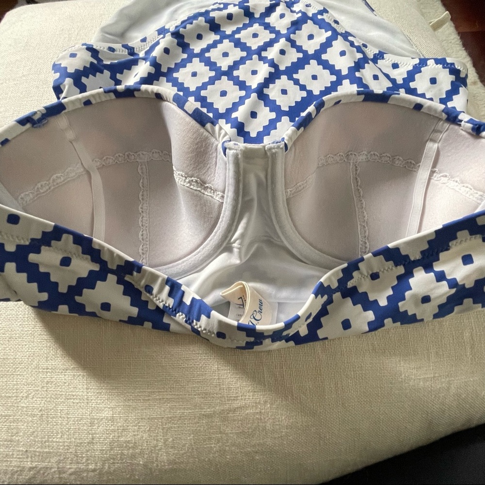 JCREW one piece women swim suit (mama+toddler listings) - Picture 3 of 8